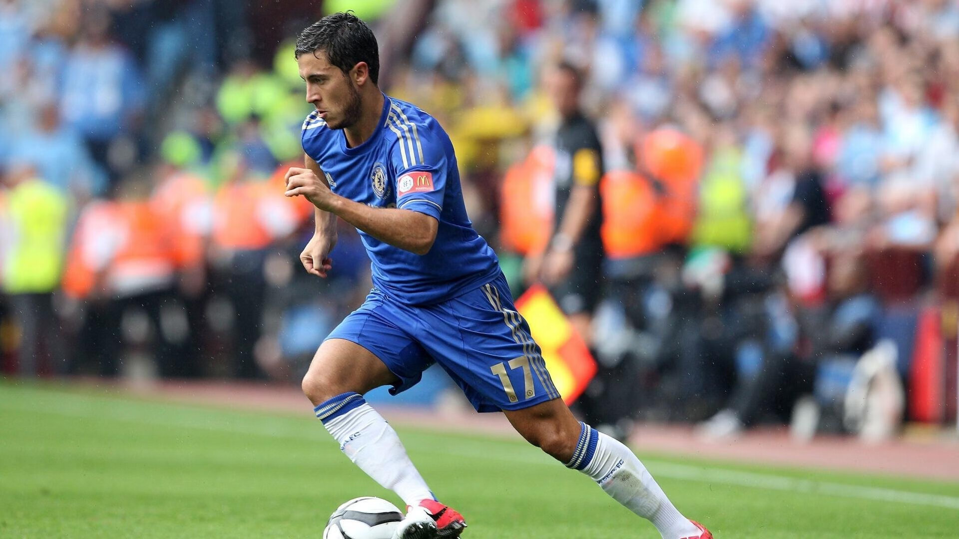 铁血防线与亚洲之光，皇家社会锁死智利战术遗产，富安健洋欧冠淘汰赛的统治级表演