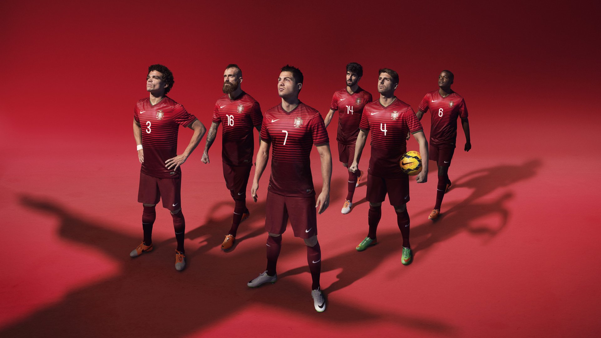 非洲雄狮的怒吼，喀麦隆爆冷拜仁，格列兹曼成为关键先生的战术革命